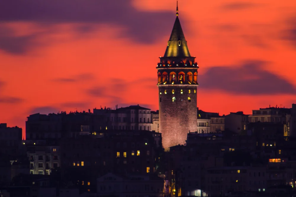 torre-galata-tramonto