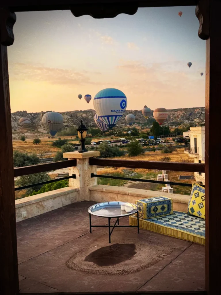 Mongolfiera-in-Cappadocia-alba