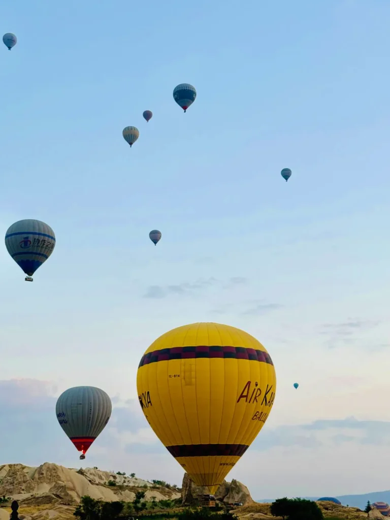 Giro in mongolfiera in Cappadocia: come funziona, prezzi, sicurezza e Festival delle Mongolfiere 7 giro-in-mongolfiera-cappadocia-festival 2