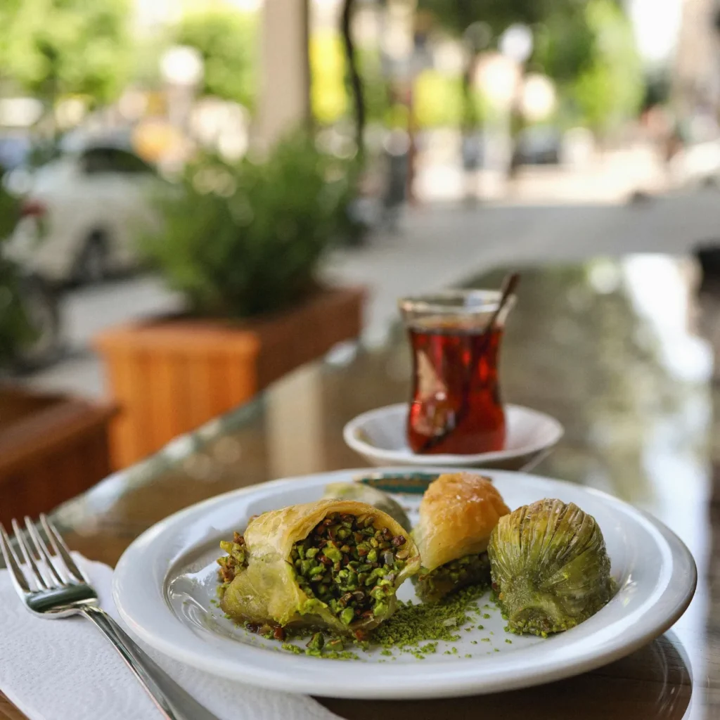 Il Pistacchio Turco di Gaziantep: l'Oro Verde dell'Anatolia 1 Baclava pistacchio turco