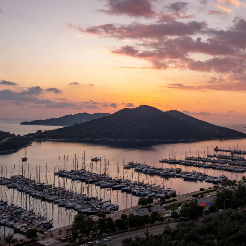 Mare in Turchia: guida completa alle coste più belle 6 Kaş