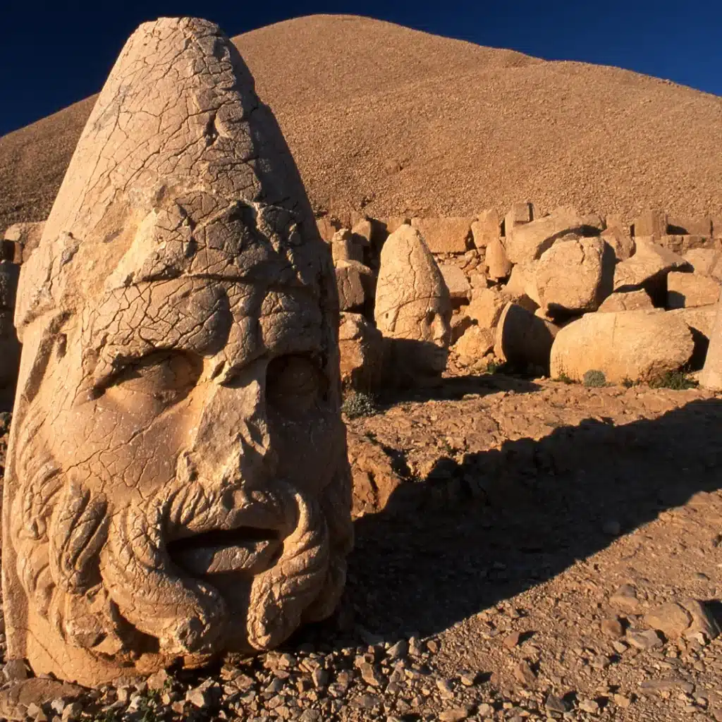 Anatolia sud orientale: dove la Turchia diventa Mesopotamia 3 Monte-Nemrut-Anatolia Sud Orientale