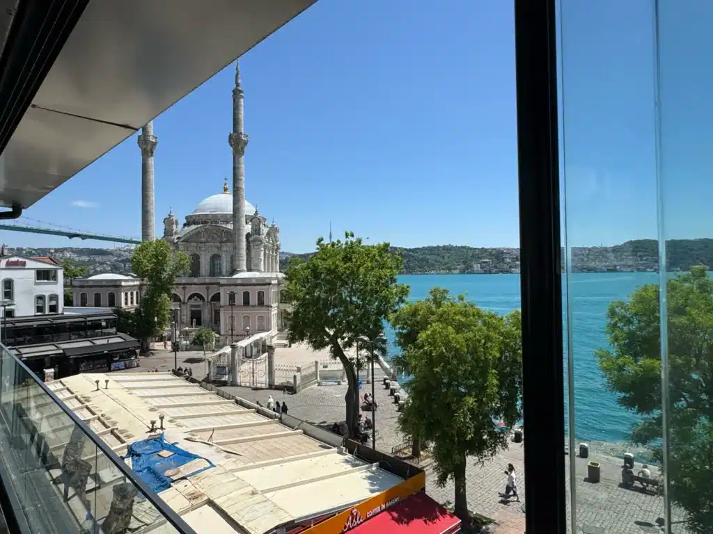La Moschea sul Bosforo – Büyük Mecidiye Camii Ortaköy 7 Moschea di Ortakoy Buyuk Mecidiye Camii Ortakoy1